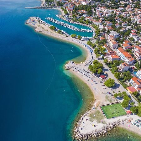 Apartments Faran Crikvenica Exterior photo