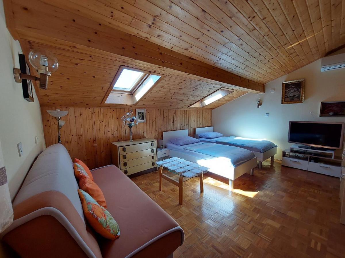 Apartments Faran Crikvenica Exterior photo